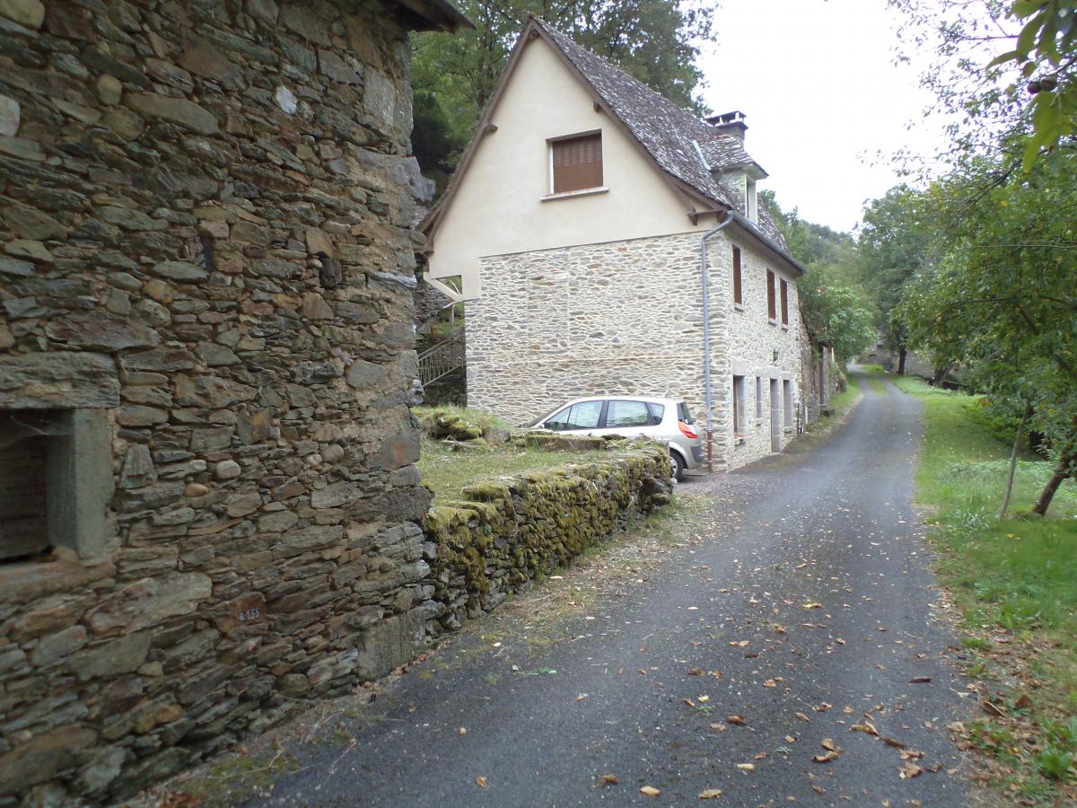 Hbergement de vacances Maison/Villa SENERGUES 12320 Aveyron FRANCE