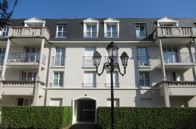 Location annuelle Appartement MANTES LA JOLIE 78200 Yvelines FRANCE