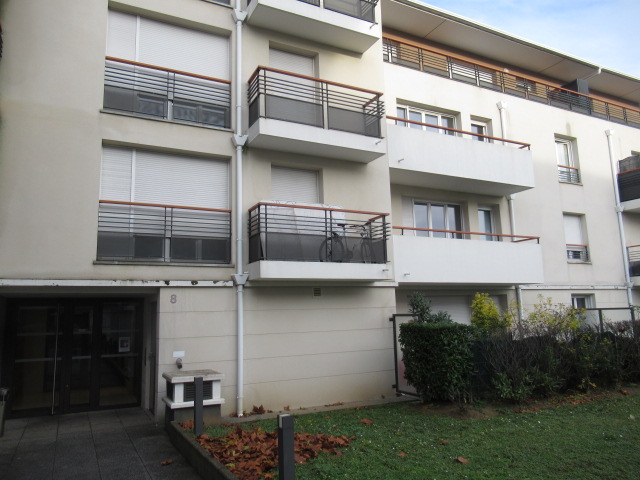 Location annuelle Appartement MANTES LA JOLIE 78200 Yvelines FRANCE