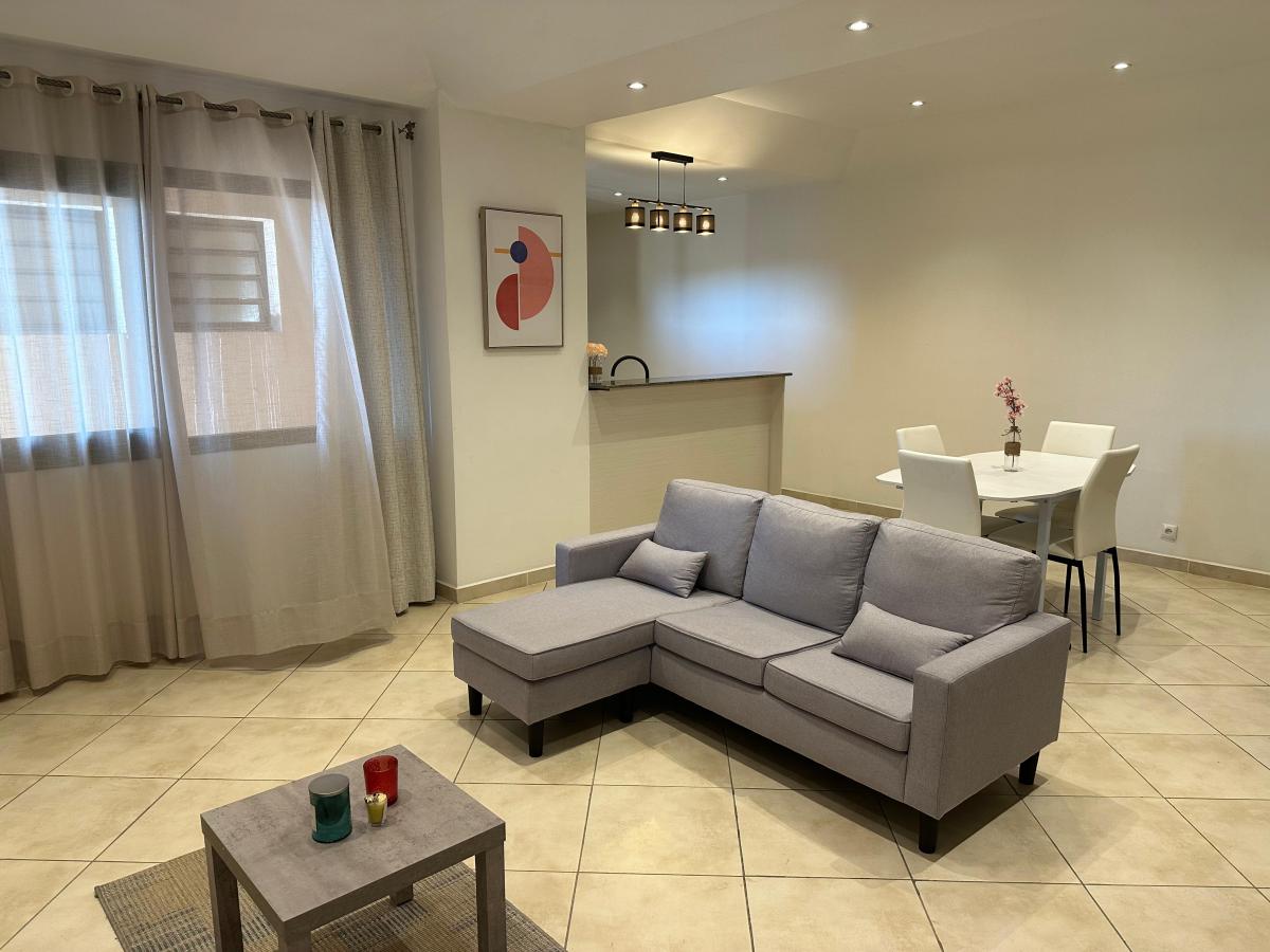 Location annuelle Appartement ANTANANARIVO MADAGASCAR  