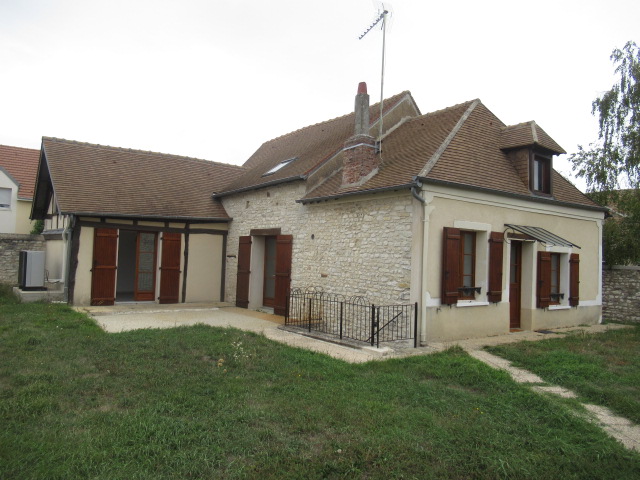 Location annuelle&nbsp;Maison/Villa&nbsp;BREVAL&nbsp;78980&nbsp;Yvelines&nbsp;FRANCE