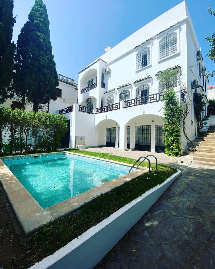 Location annuelle Maison/Villa BEN AKNOUN ALGERIE  