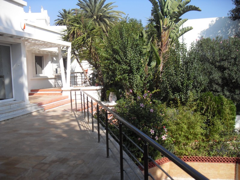 Location annuelle Maison/Villa HYDRA ALGER ALGERIE  