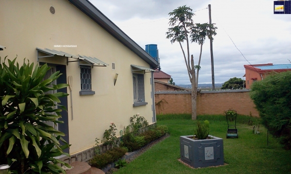 Location annuelle Maison/Villa ANTANANARIVE MADAGASCAR  