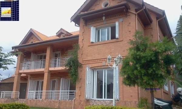 Location annuelle Maison/Villa ANTANANARIVE MADAGASCAR  