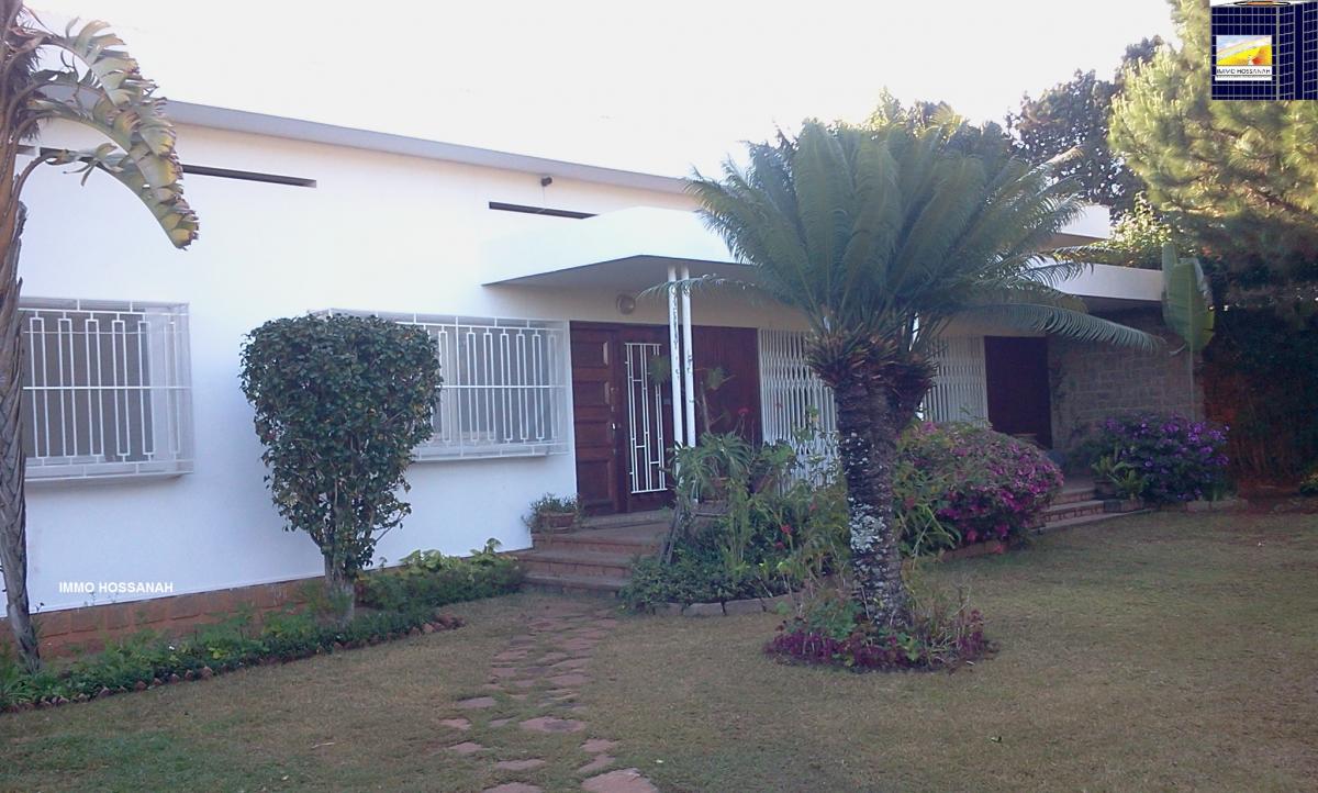 Location annuelle Maison/Villa ANTANANARIVO MADAGASCAR  