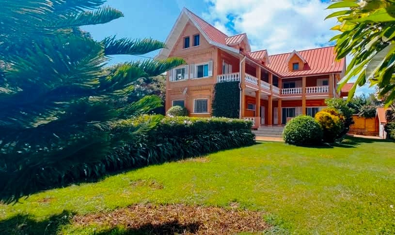 Location annuelle Maison/Villa ANTANANARIVO MADAGASCAR  