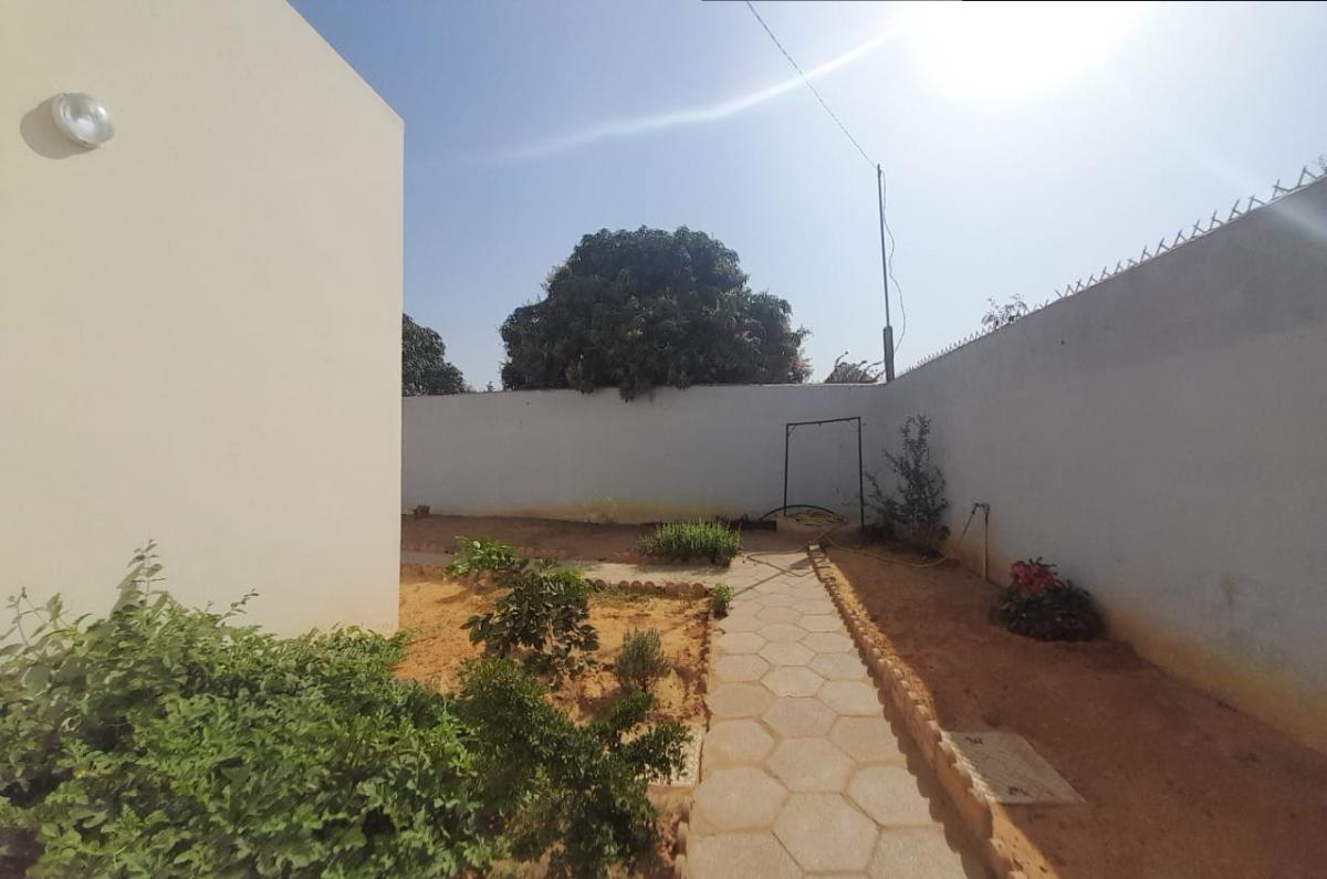 Location annuelle Maison/Villa SALY PORTUDAL SENEGAL  