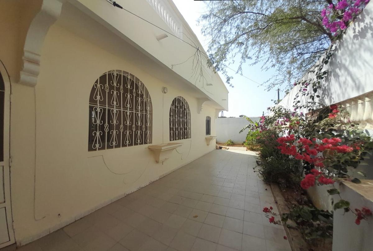 Location annuelle Maison/Villa SALY PORTUDAL SENEGAL  