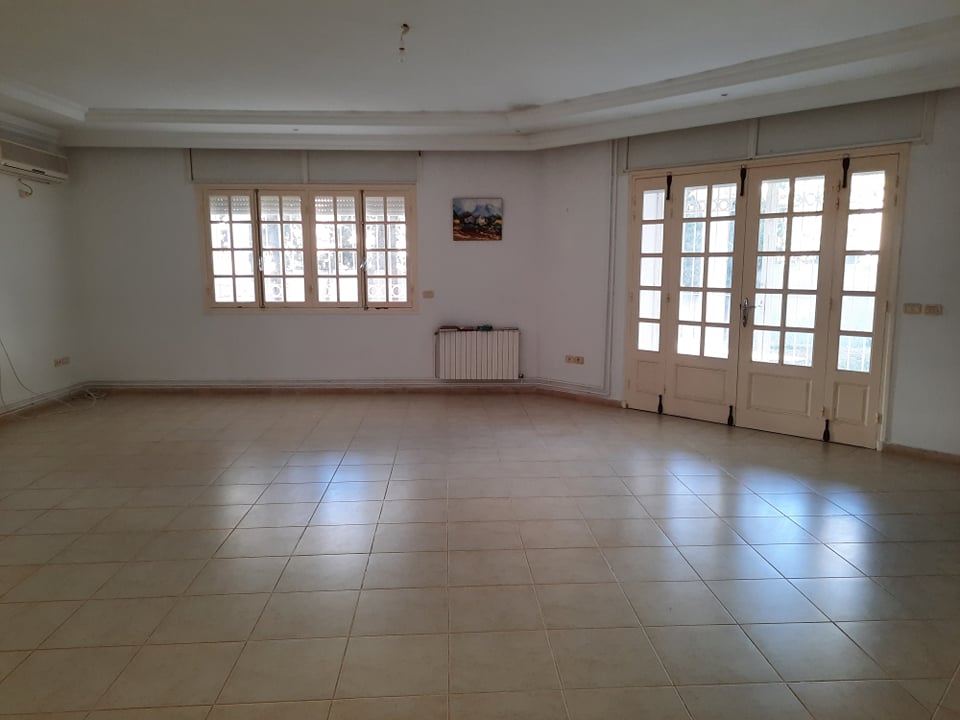 Location annuelle Maison/Villa CHOTT-MERIEM TUNISIE  