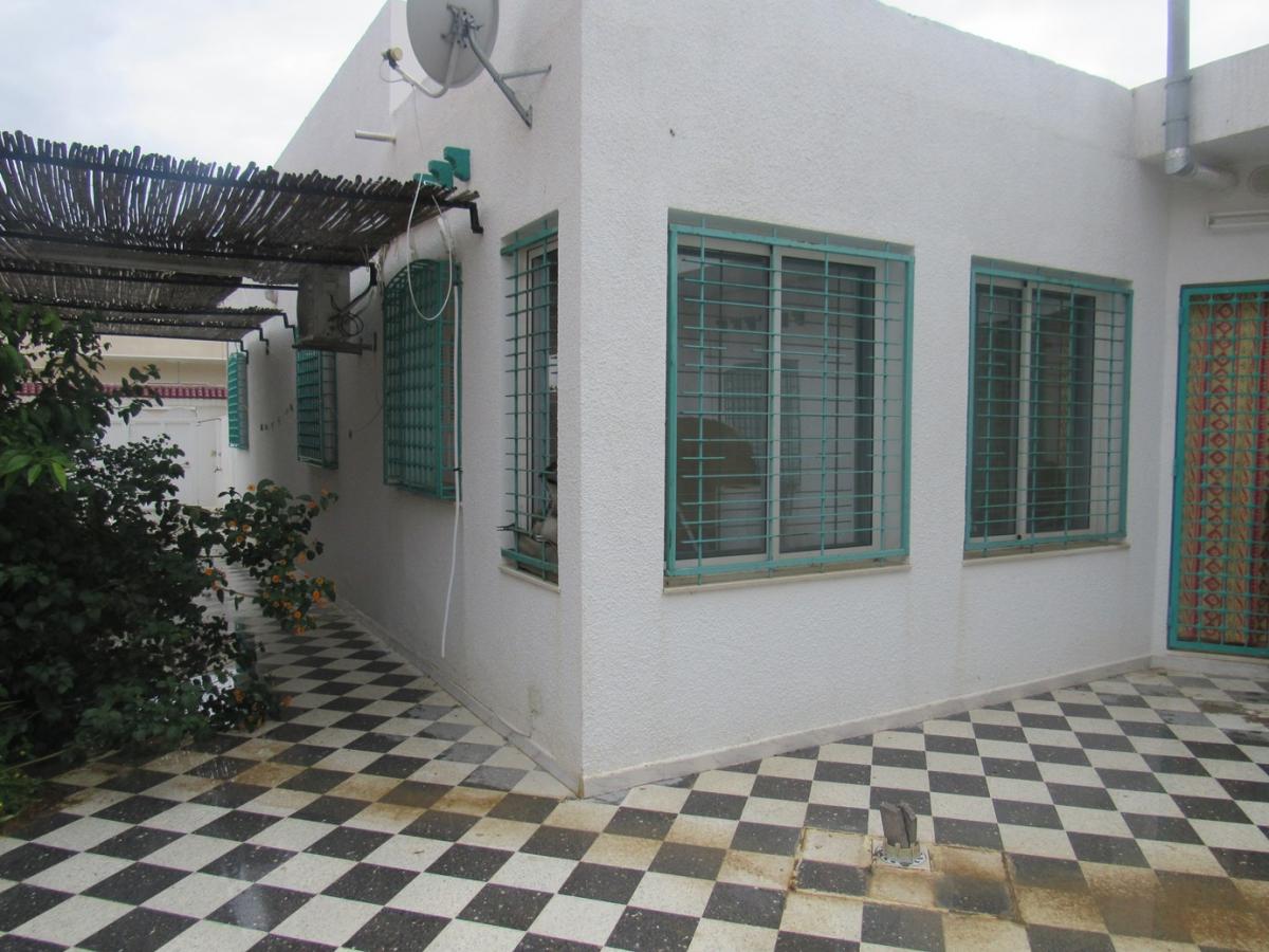 Location annuelle Maison/Villa CHOTT-MERIEM TUNISIE  