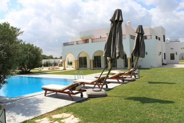 Location annuelle Maison/Villa HAMMAMET SUD TUNISIE  