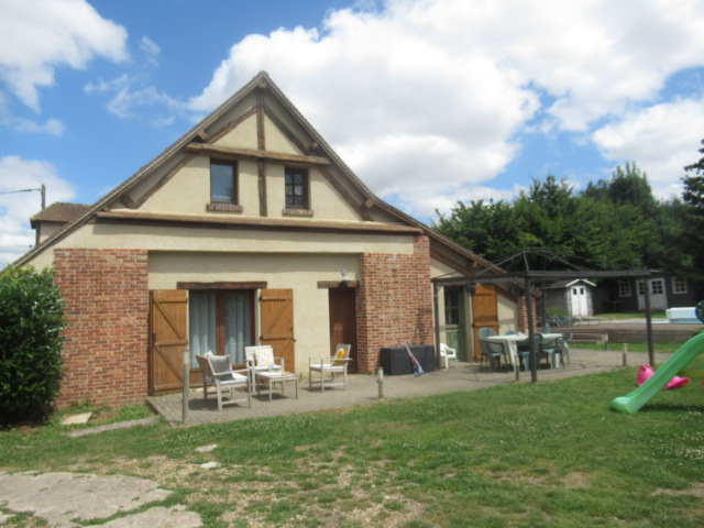 Vente Maison/Villa BREVAL 78980 Yvelines FRANCE