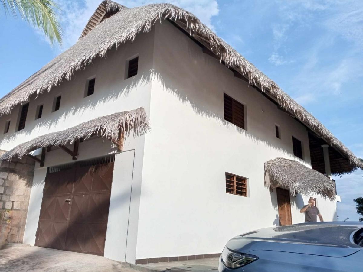 Vente Maison/Villa NOSY BE MADAGASCAR  